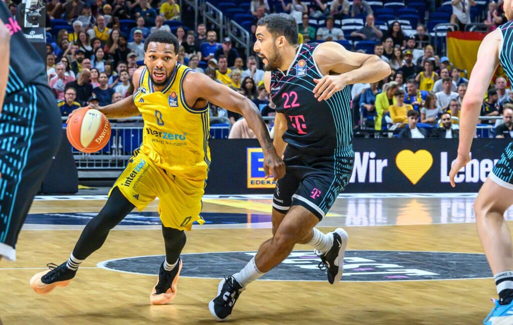 Alba Berlin und Chemnitz starten mit Siegen in die Playoffs