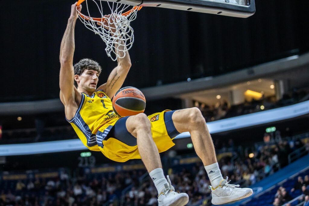 Alba Berlin gewinnt Euroleague-Kellerduell in Bologna