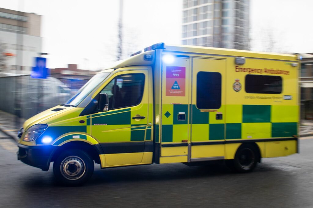 Todesfall im Stadion: Zuschauer stirbt beim Manchester-Derby