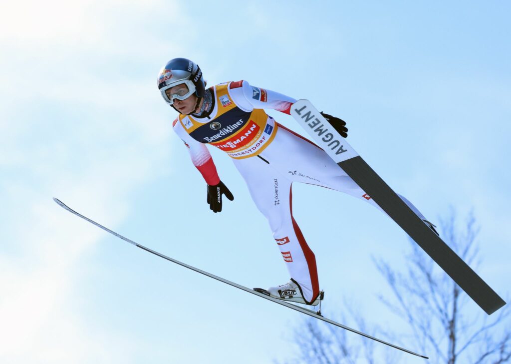 Skispringer bei Heimspiel chancenlos – Zajc gewinnt