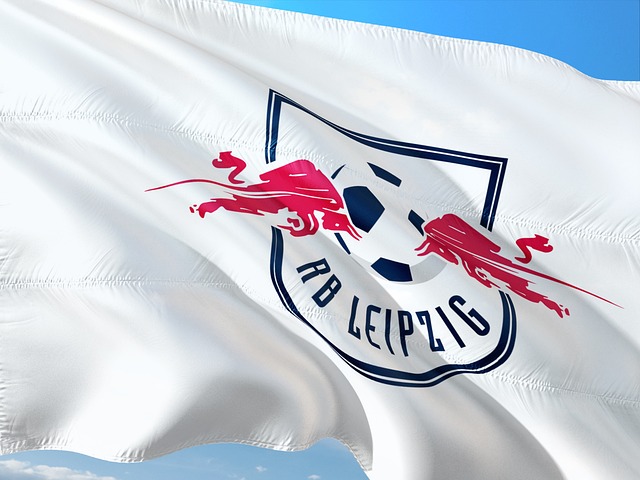 RB Leipzig condemns racist attacks against Openda