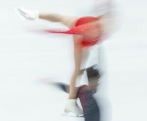 Verband lässt gleichgeschlechtliche Eistanz-Paare zu