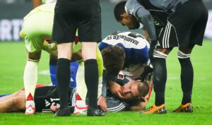 Eintracht-Profi Kristensen nach Crash wohlauf