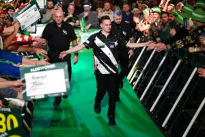 «Tun mir leid»: Darts-Profis zwischen Druck und Hoffnung