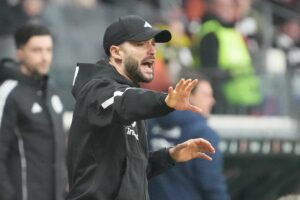 Frankfurt setzt auch im nächsten Spiel auf Interimsduo