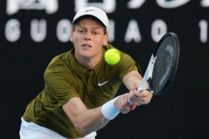 Sinner in Melbourne mühelos im Viertelfinale