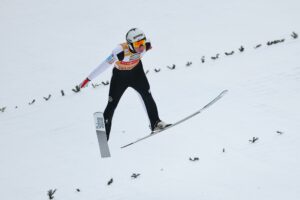 Wind verweht Skisprung-Rekord von Dominator Prevc