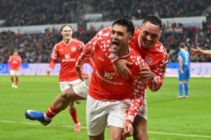 Amiri bringt die Wende: Mainz besiegt Wolfsburg