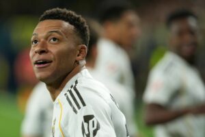 Real legt dank Mbappé mit Sieg im Spitzenspiel vor