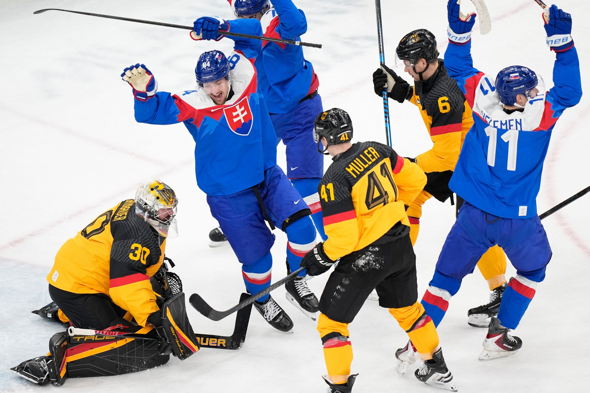 Abwehr nicht Olympiareif: Eishockey-Aus gegen Slowakei