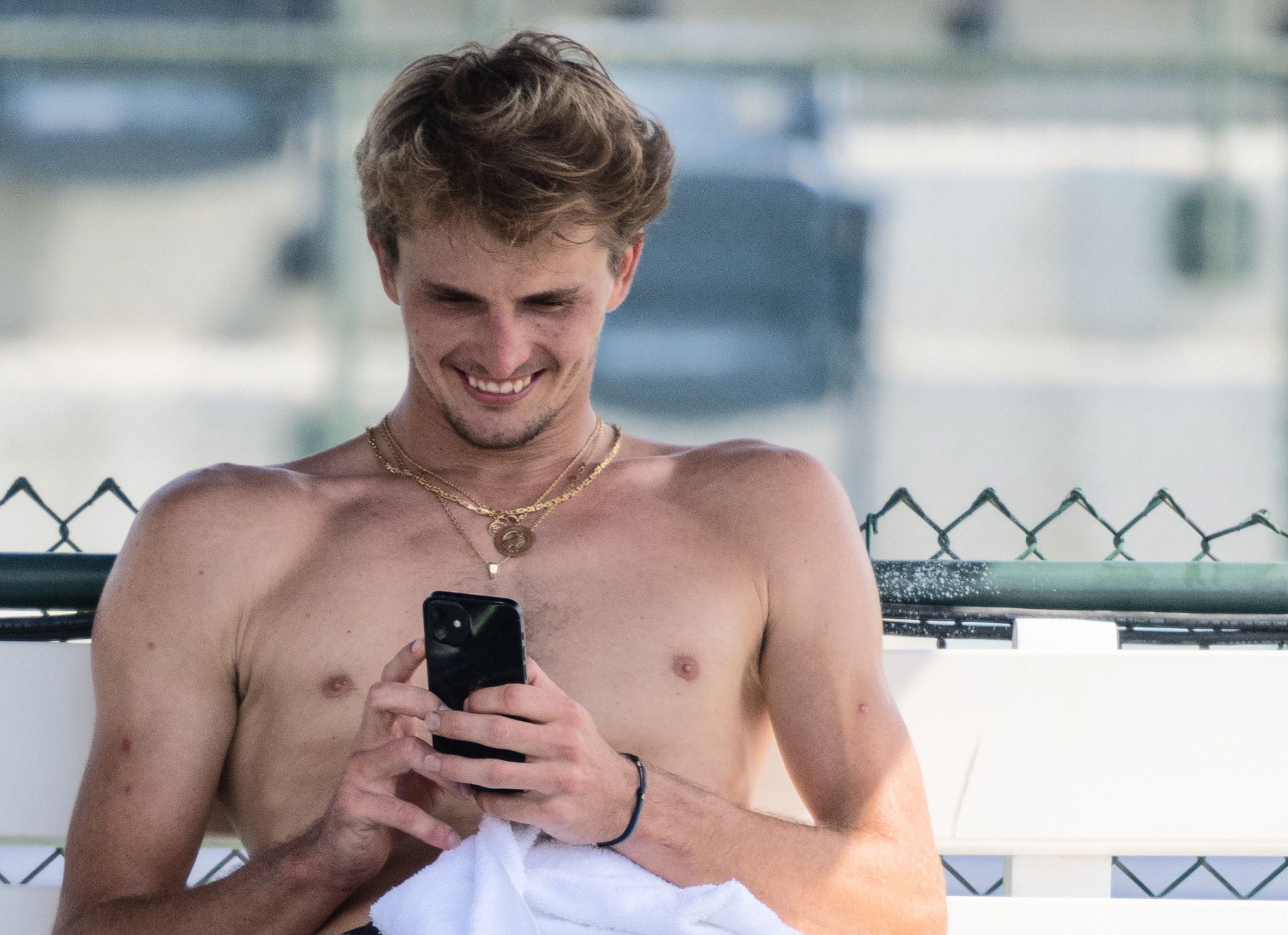 Seine Handynachrichten möchte Zverev lesen