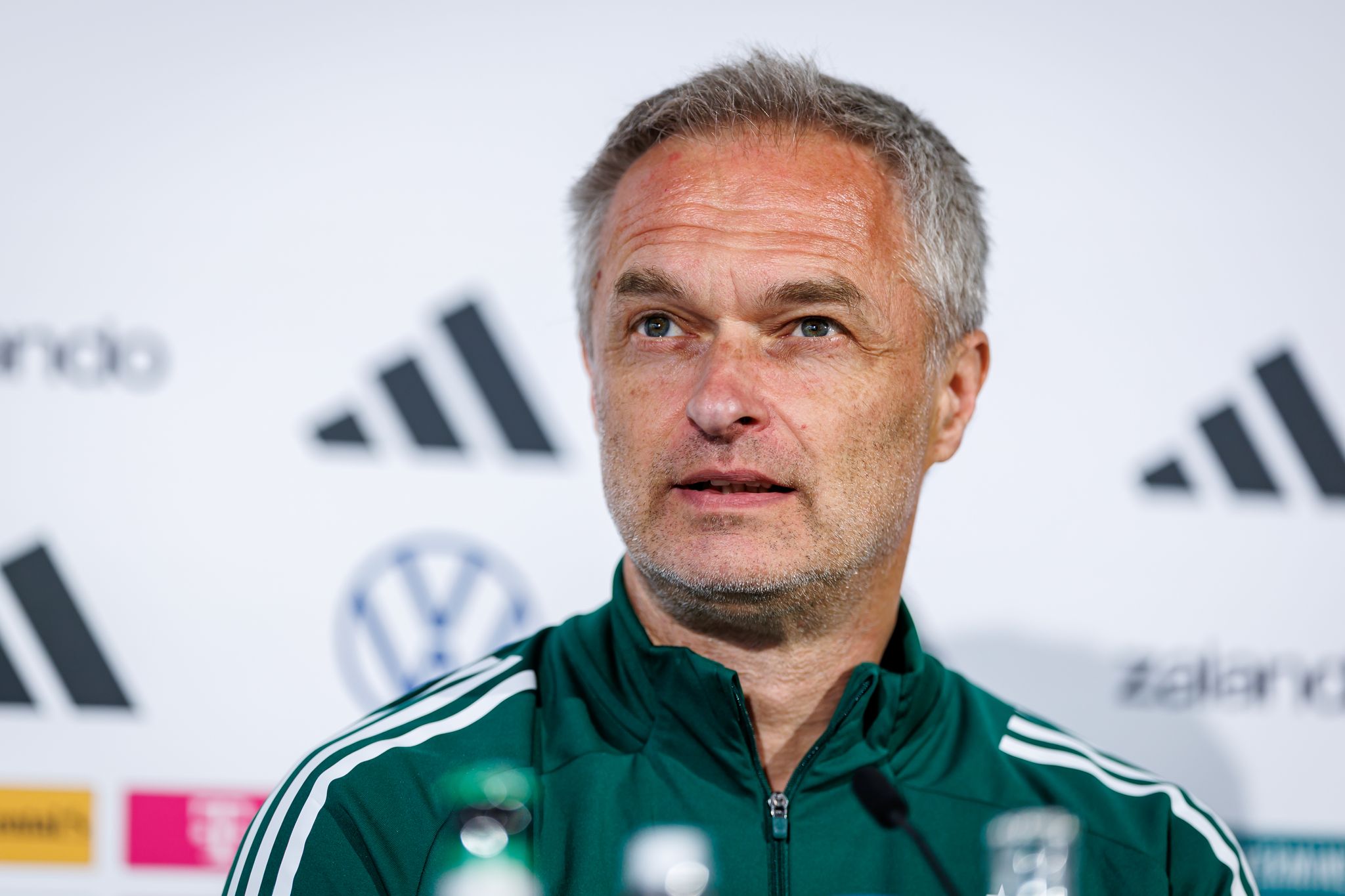 Im Rückspiel in Österreich gefordert: Bundestrainer Christian Wück und die DFB-Frauen.