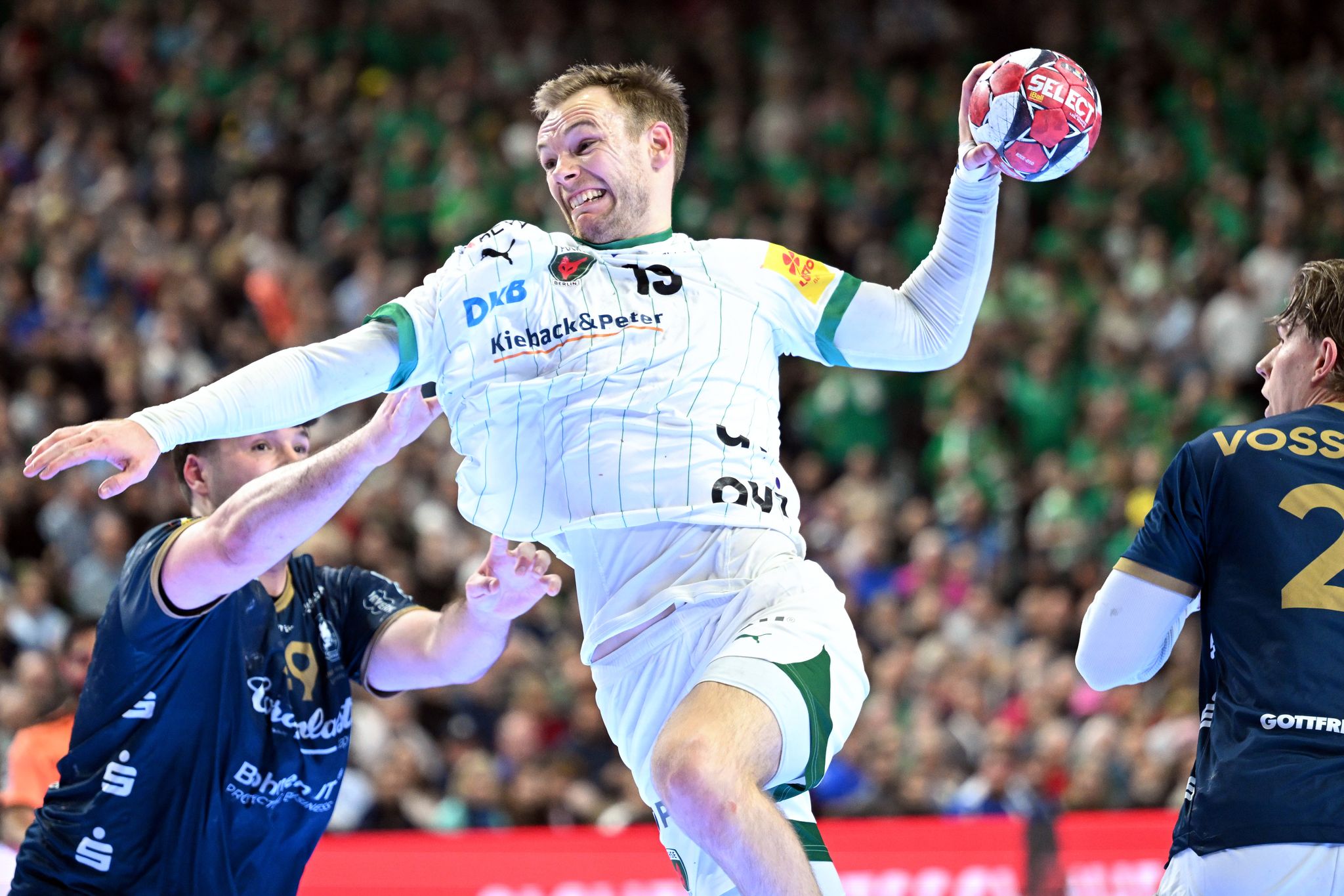 Welthandballer Mathias Gidsel war einmal mehr bester Füchse-Schütze (Archivbild)