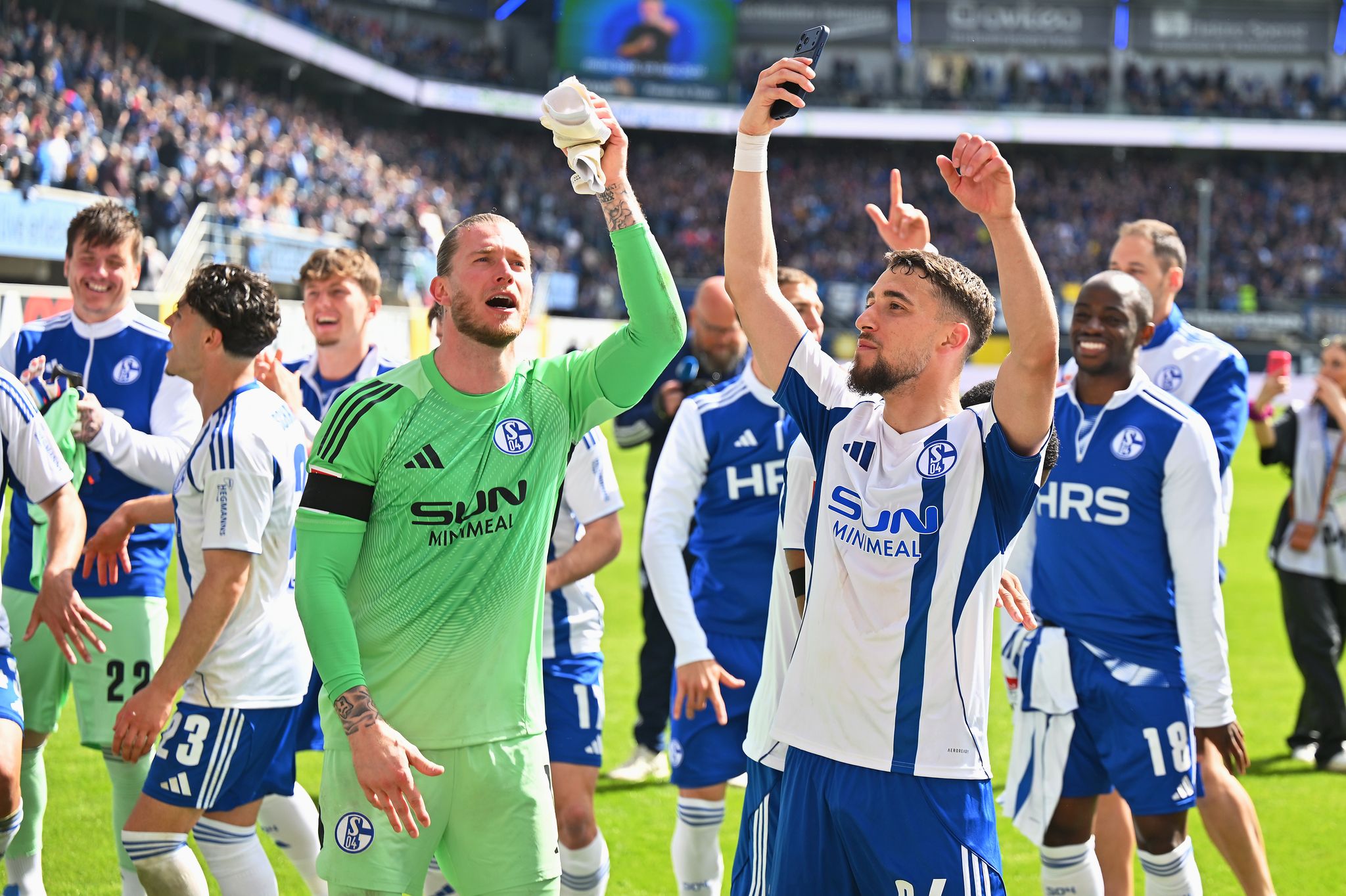 Jubelnde Schalker - auch am Samstagabend? (Archivbild)