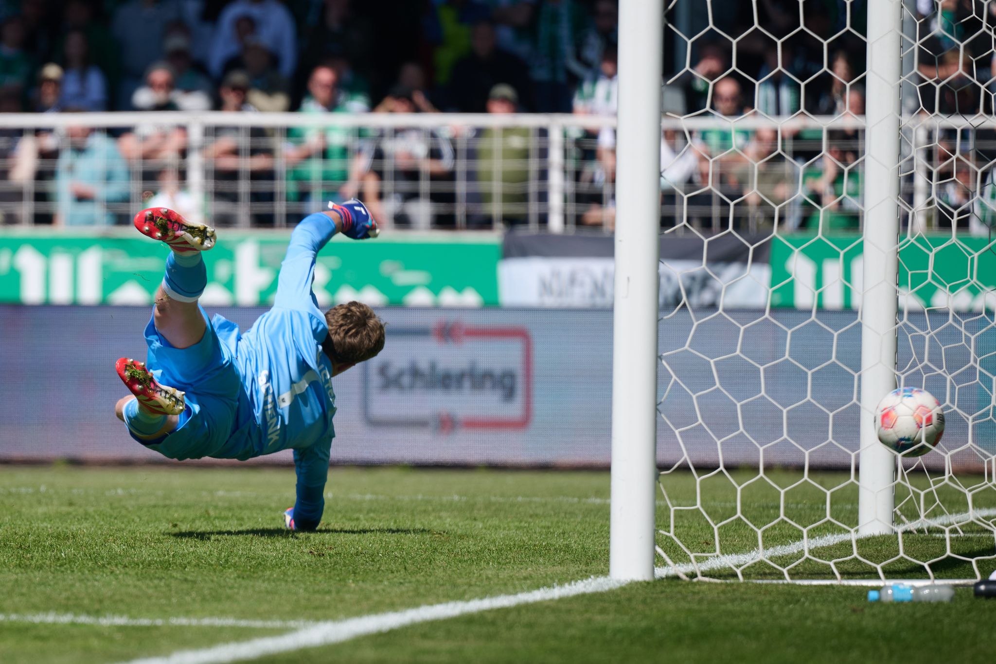 Die Preußen kassierten auch gegen Bielefeld mehrere Gegentore.