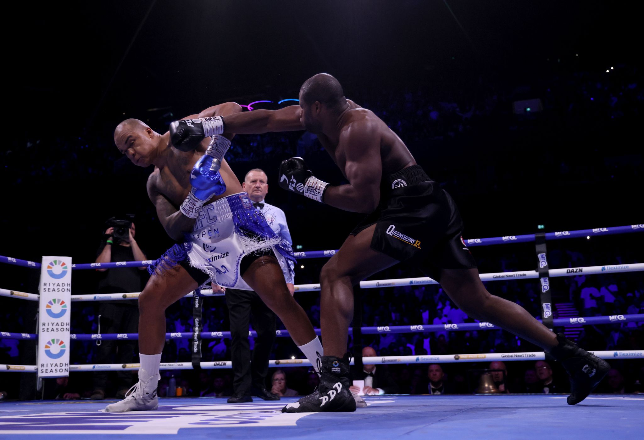 Fabio Wardley (l) und Daniel Dubois während ihres WM-Duells.