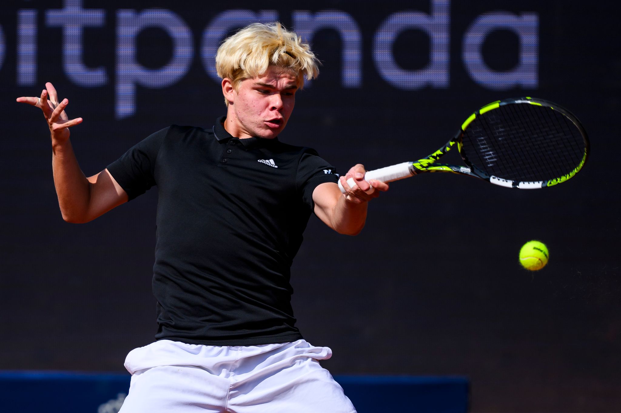 Diego Dedura hat eine Überraschung beim Tennis-Turnier in Hamburg verpasst. (Archivbild)