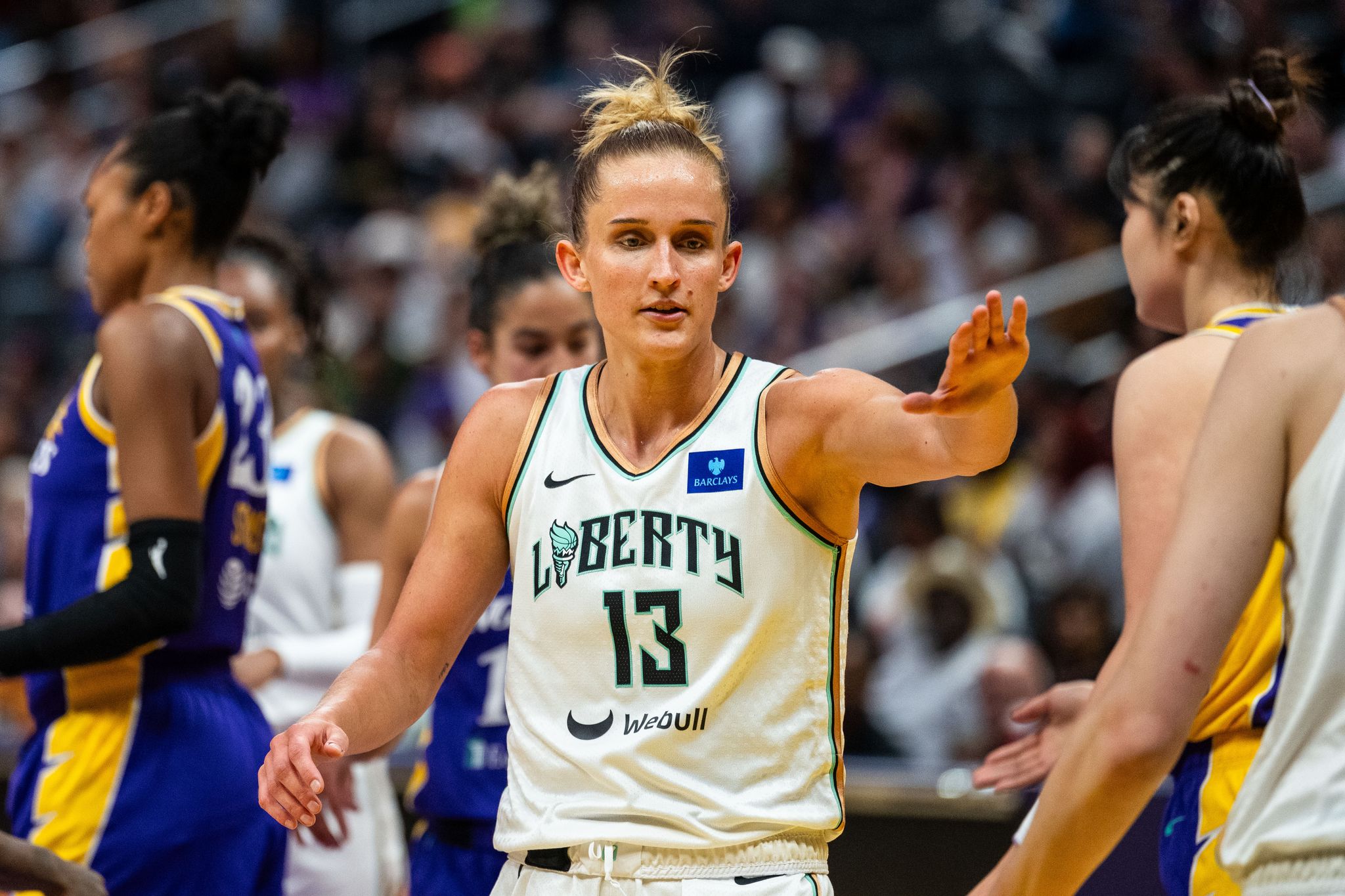 Leonie Fiebich (13) ist für New York Liberty in der WNBA seit 2024 aktiv.