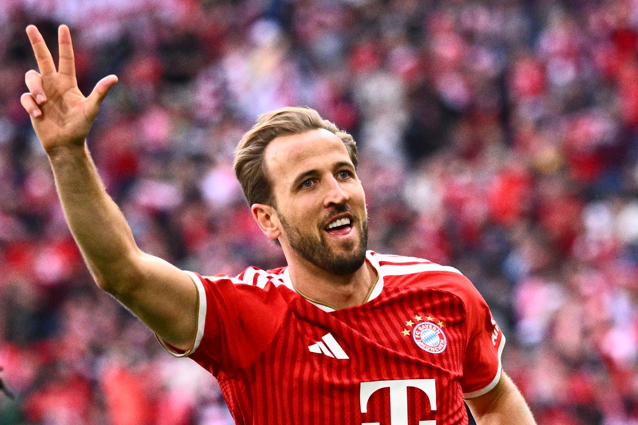 Drei Tore am letzten Spieltag: Bayern-Stürmer Harry Kane beendet auch seine dritte Bundesliga-Saison als Torschützenkönig.