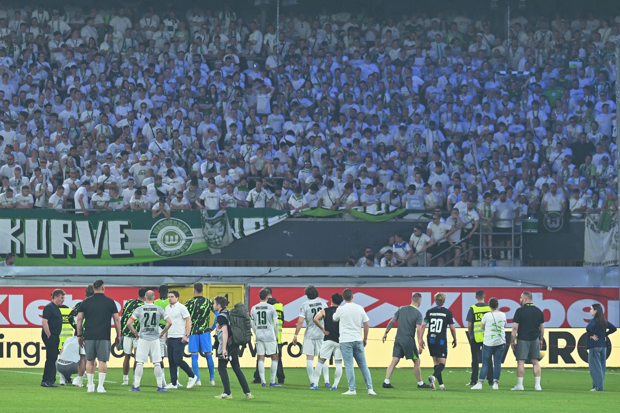 Nach dem Abstieg kommt beim VfL Wolfsburg alles auf den Prüfstand.