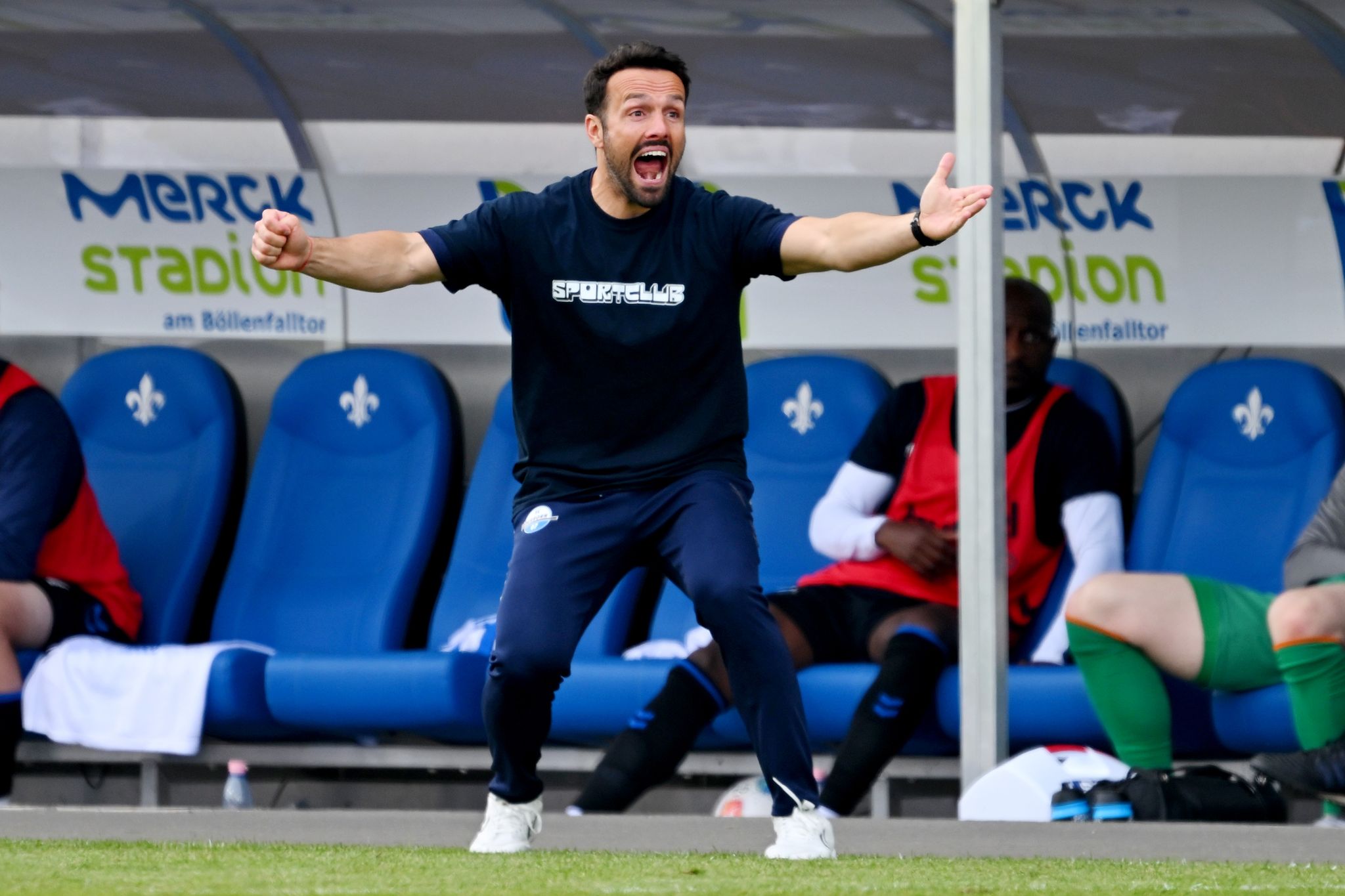 Immer am Anschlag: Paderborn-Trainer Ralf Kettemann (Archivbild).