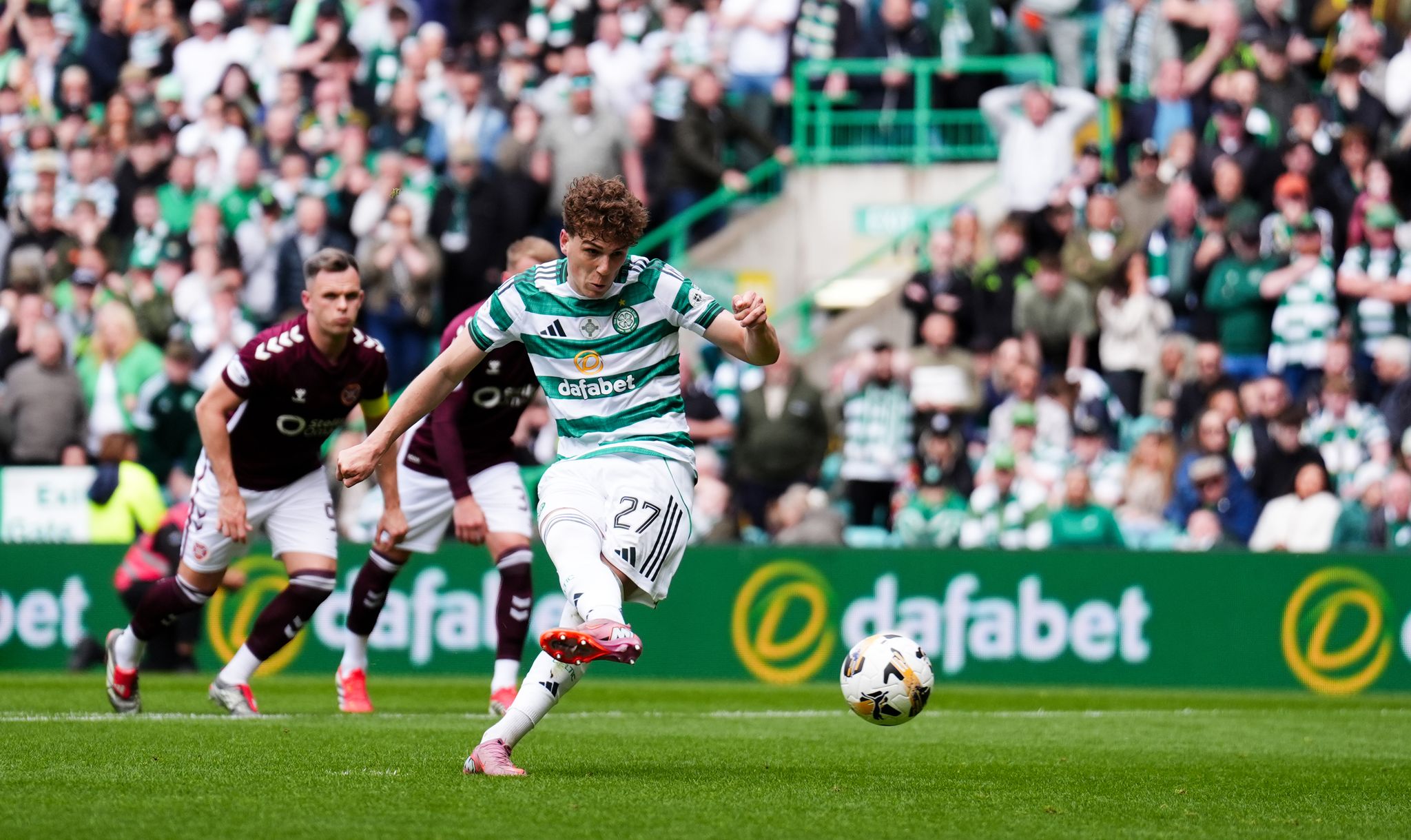 Celtic Glasgow ist zum fünften Mal in Serie schottischer Meister