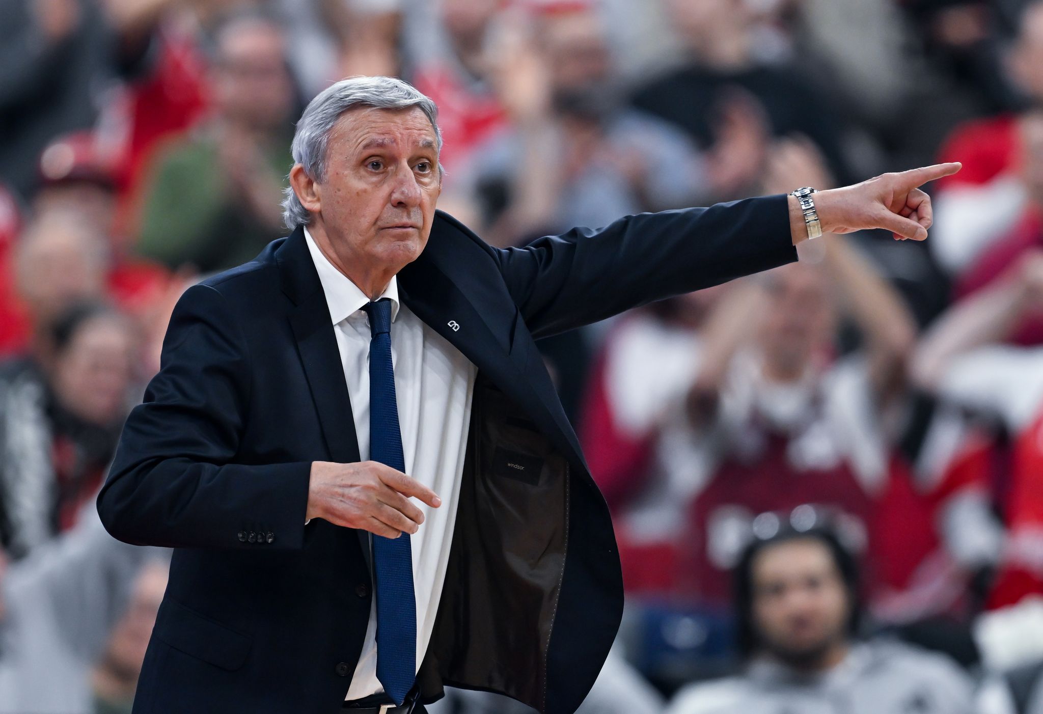 Svetislav Pesic geht in seine letzten Playoffs als Trainer. (Archivbild)