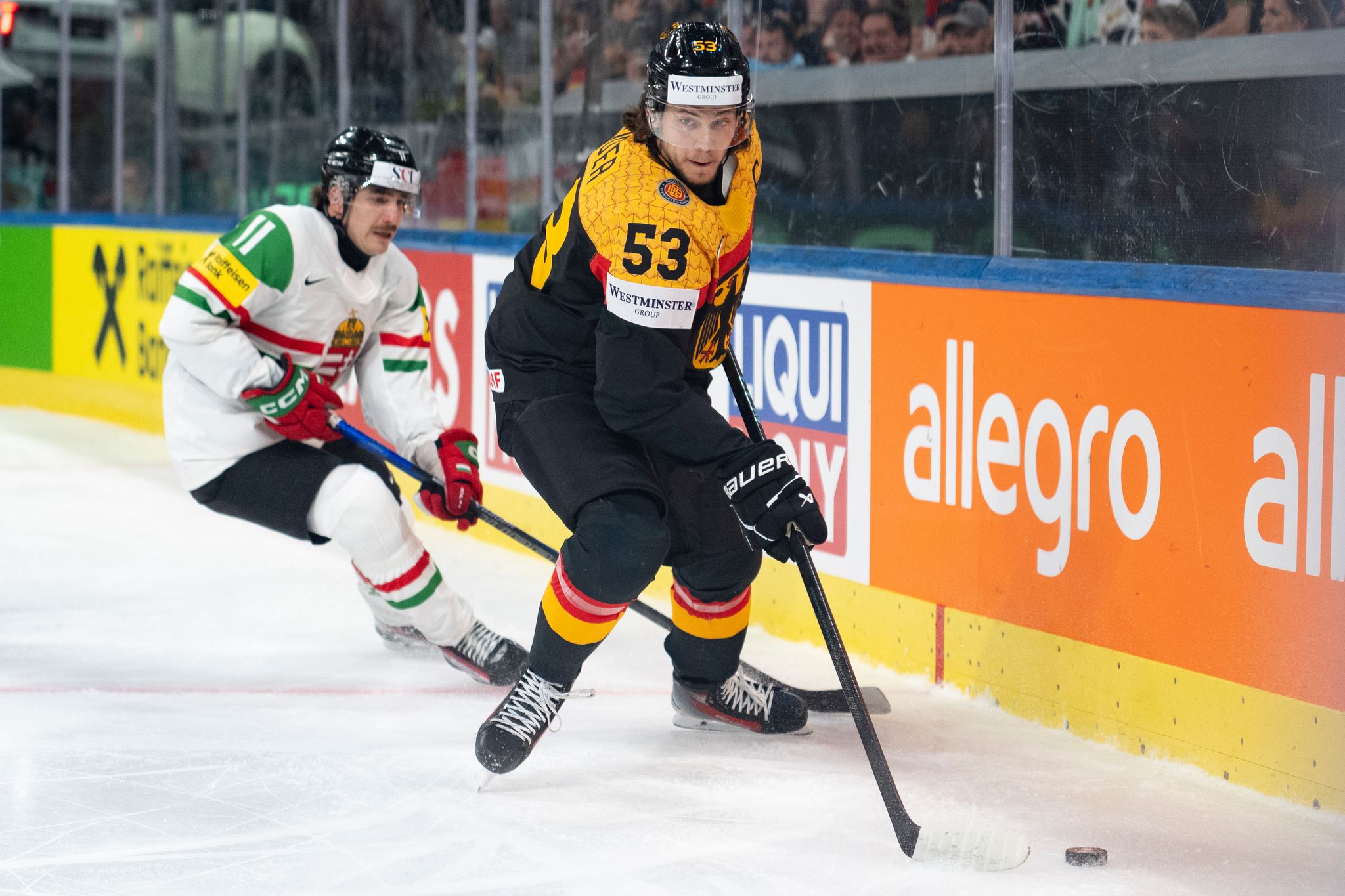 Für NHL-Star Moritz Seider und die Eishockey-Nationalmannschaft gibt es bei der WM in der Schweiz erstmals drei Punkte.