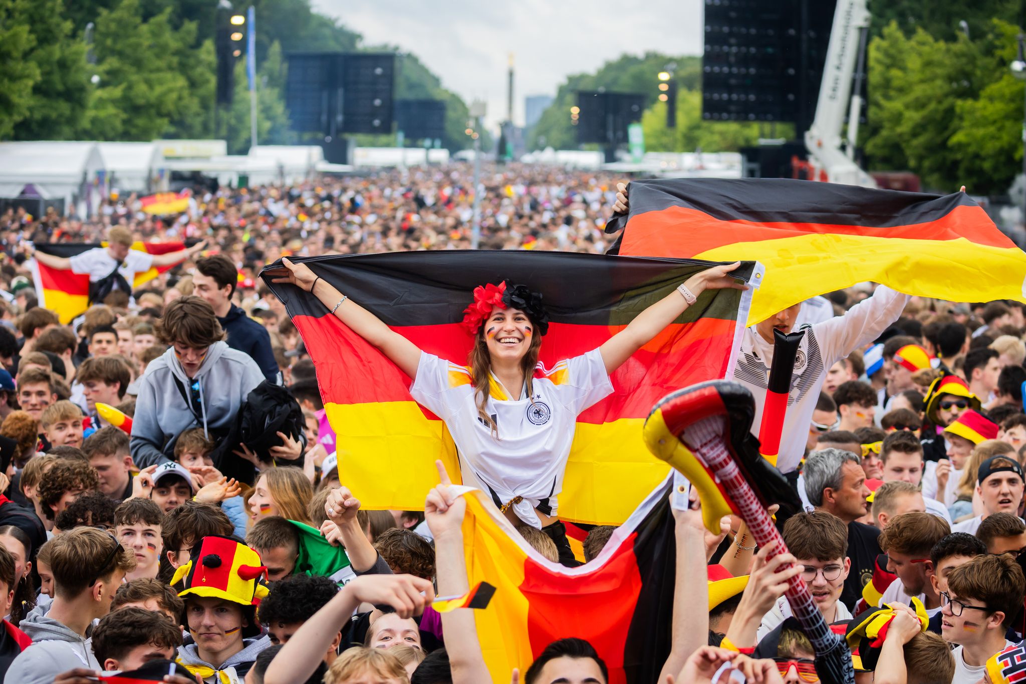 Anders als bei der Heim-EM 2024: Viele Großstädte verzichten auf Fanmeilen während der Fußball-WM. (Archivbild)