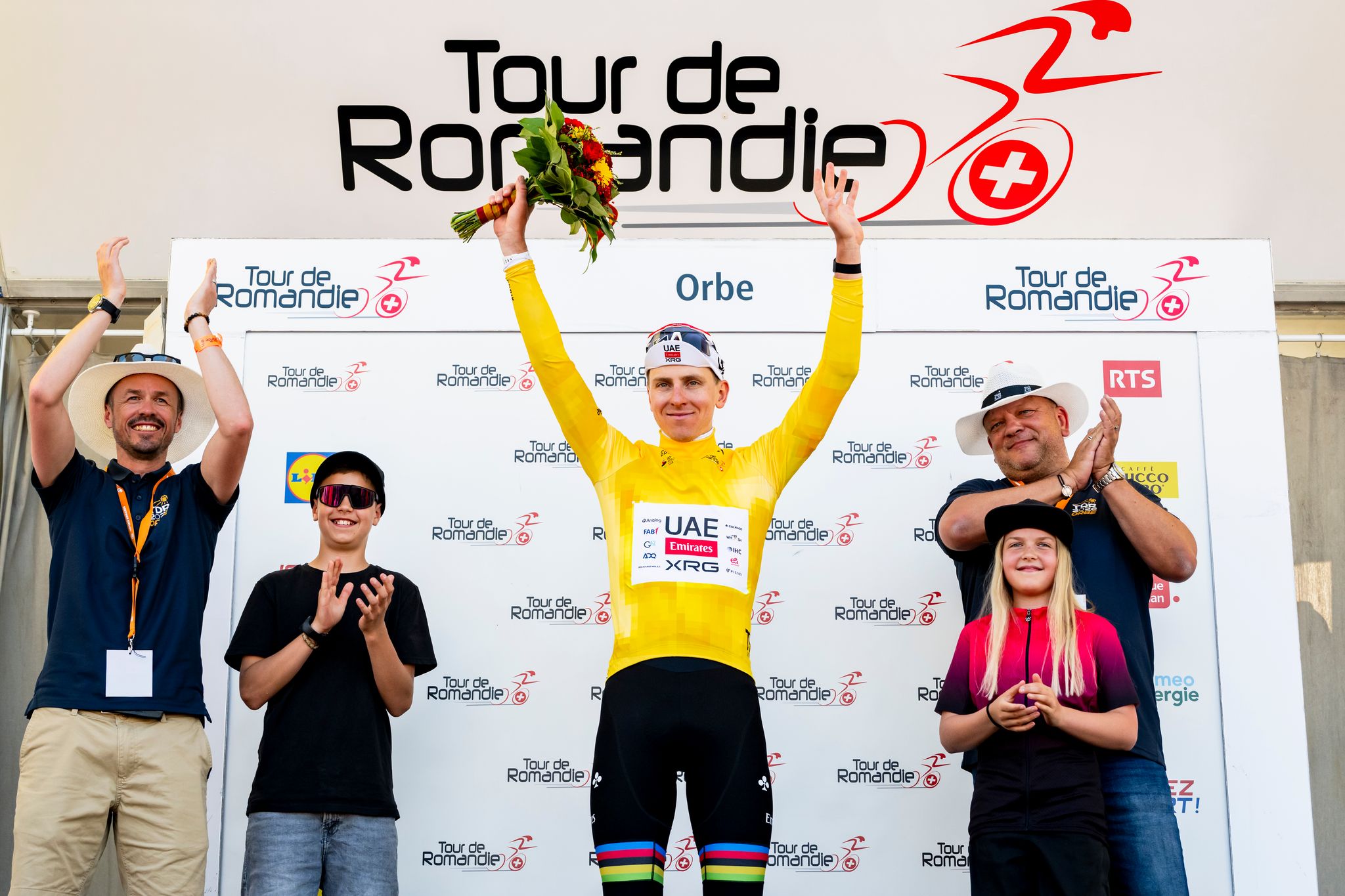 Tadej Pogacar führt die Gesamtwertung der Tour de Romandie weiter an.