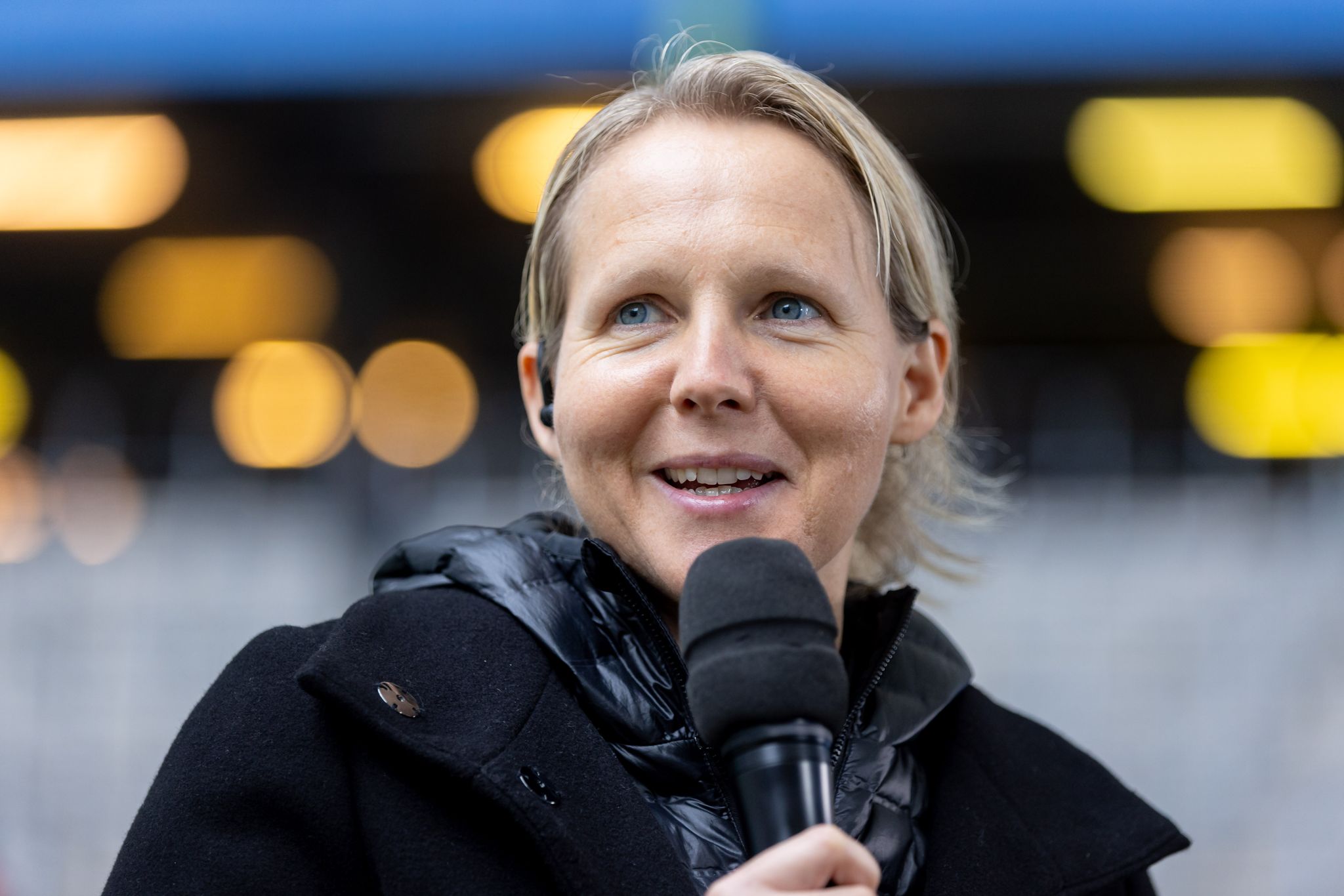 Fans hören dank eines Funkmikrofons