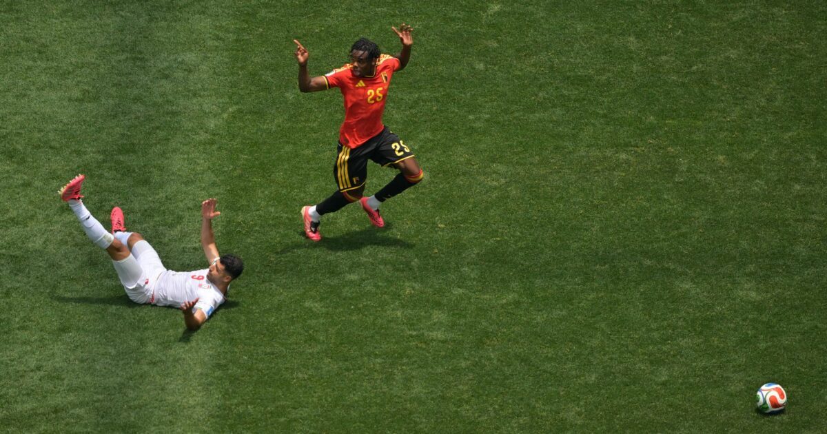Rot für Nathan Ngoy (r)