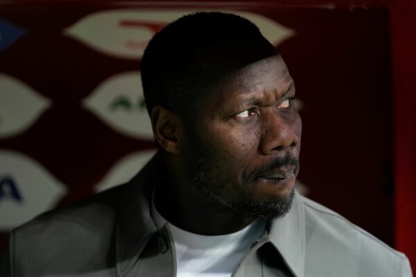 Hat eine knifflige WM-Mission: Senegals Trainer Pape Thiaw. (Archivbild)