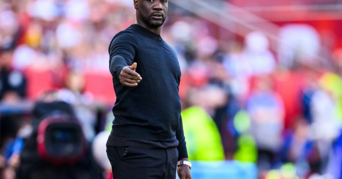 Trainer Emerse Faé kritisiert Bastian Schweinsteiger für seine Aussage über den Spielstil der Afrikaner. (Archibild)
