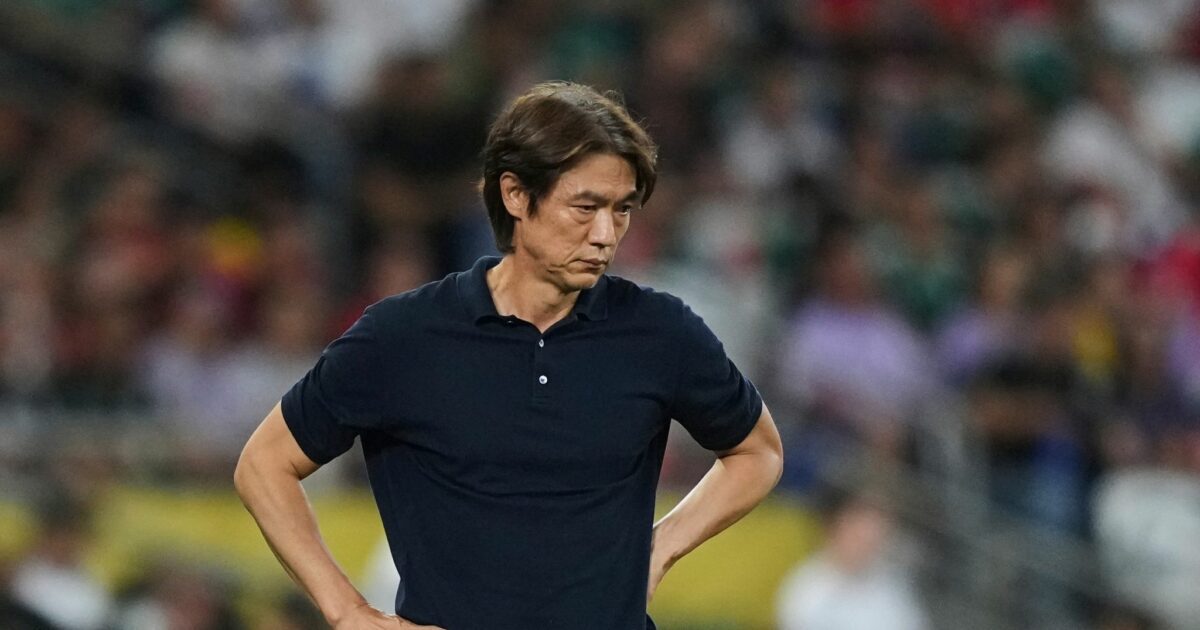 Trainer Hong Myung-bo hat kurz nach dem WM-Aus seinen Rücktritt angekündigt.