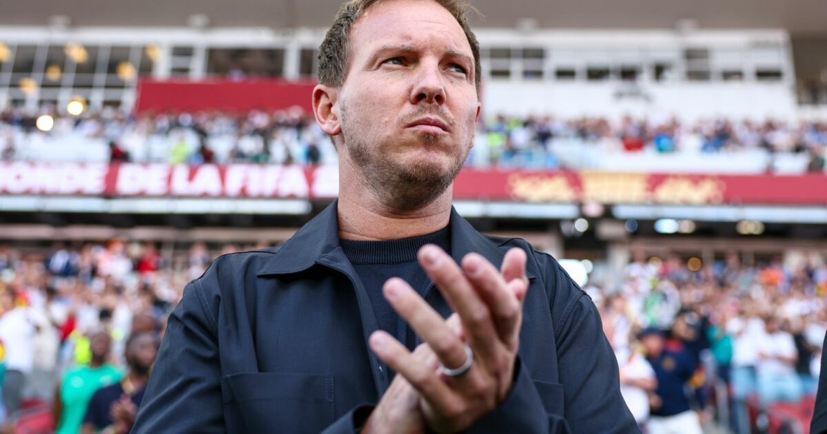 Der Bundestrainer muss bei seinen WM-Planungen derzeit nicht auf mögliche Gelb-Sperren achten.