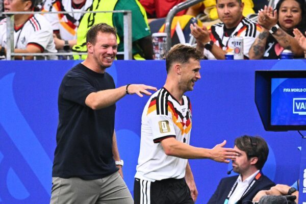 Haben aktuell gut Lachen: Nagelsmann und Kimmich.