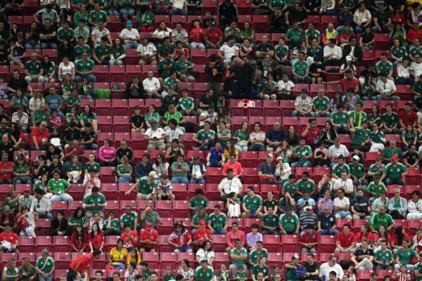 Auf der Tribüne gab es in Zapopan zahlreiche freie Plätze.