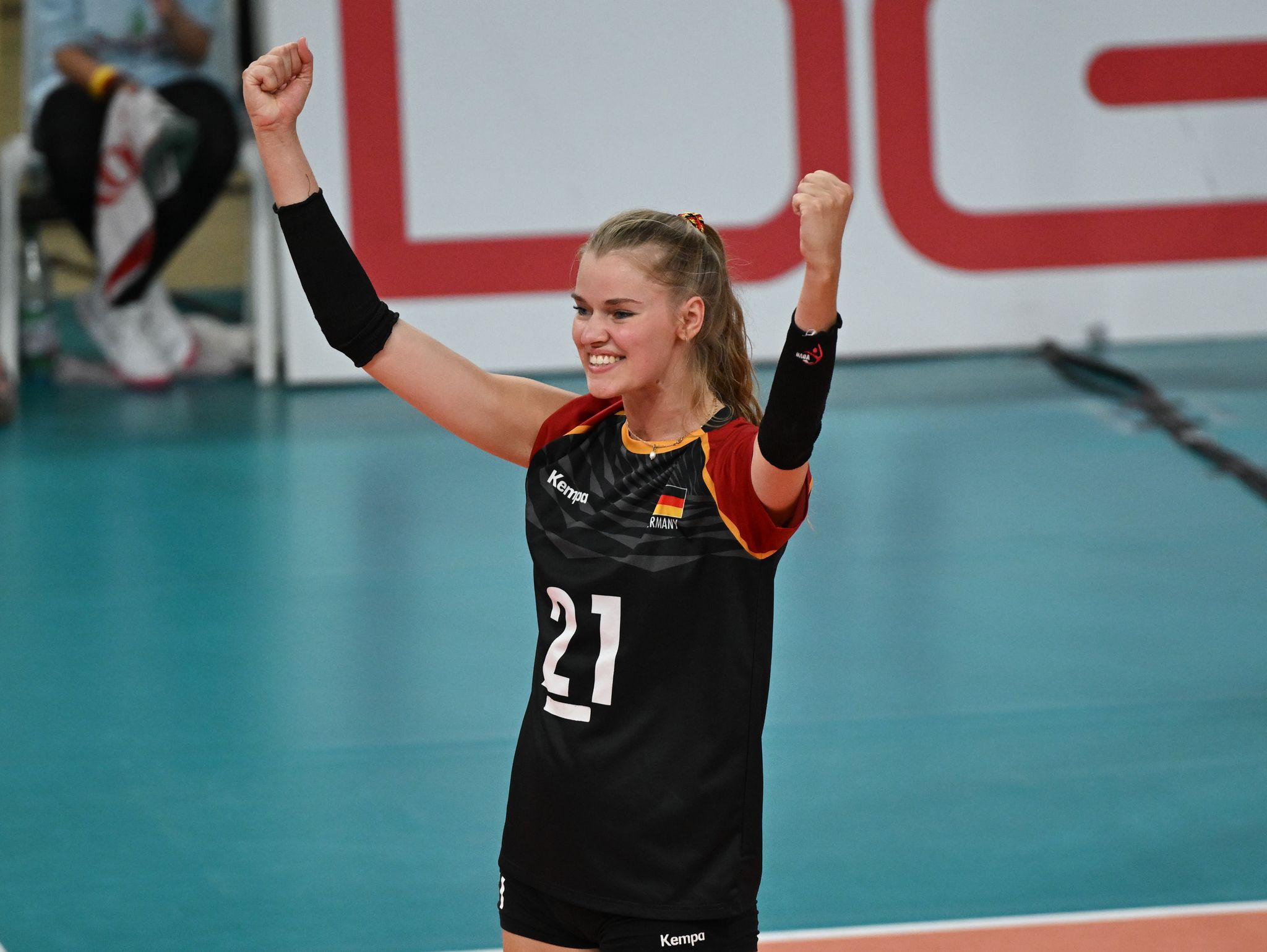 Deutschlands Volleyball-Kapitänin Camilla Weitzel hatte gegen Japan wenig Gelegenheit zum Jubeln. (Archivbild)