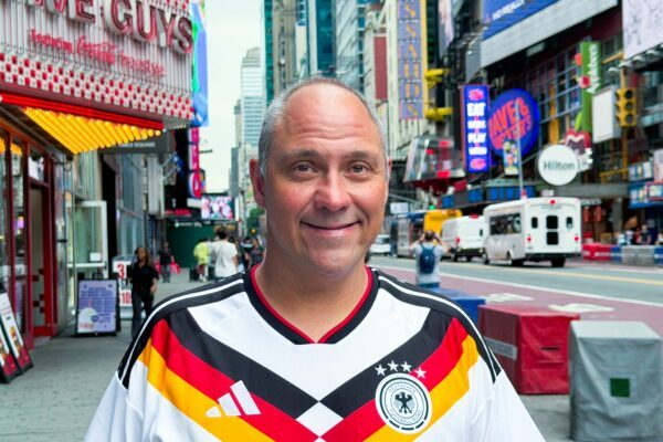 Auf WM-Tour in Nordamerika: Deutschland-Fan Björn Reichard.