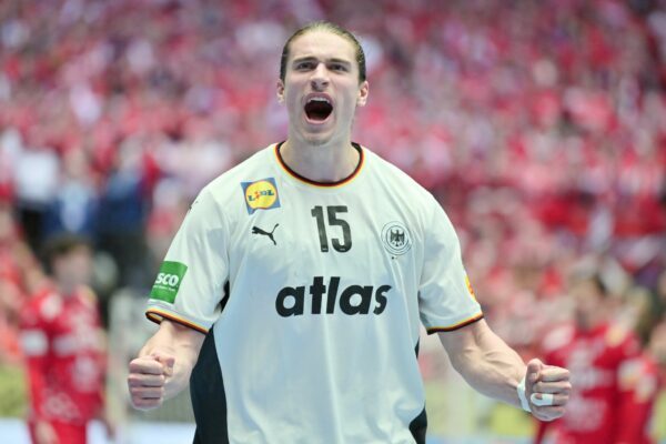 Könnte mit Aalborg den größten Titel seiner Karriere gewinnen: Juri Knorr. (Archivbild)