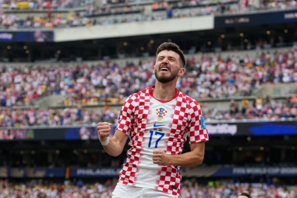 Belohnte Kroatien für eine dominante erste Halbzeit: Petar Sucic.