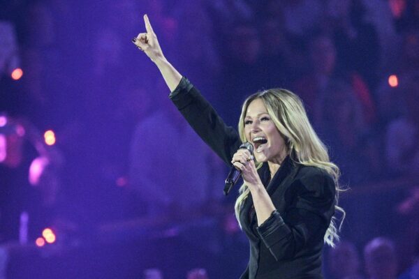 Helene Fischer ist ab heute auf großer Stadiontour unterwegs. (Archivbild)