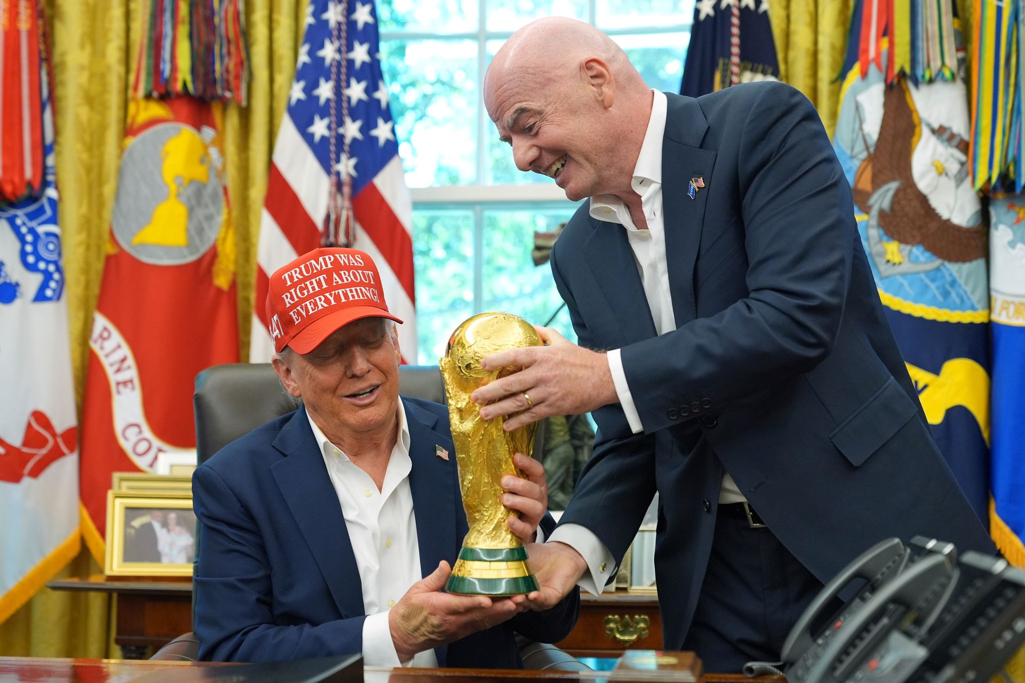 Trump und Infantino inszenieren gerne ihren guten Draht zueinander. (Archivbild)