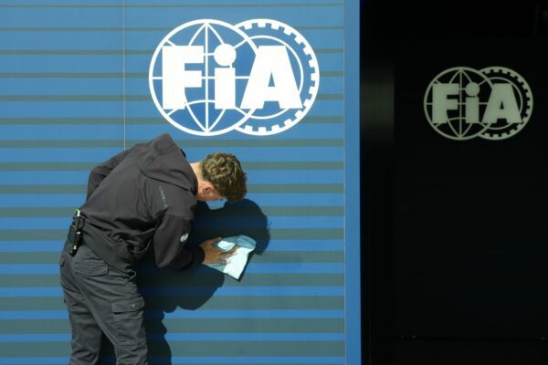 Die Sportrichter des Weltverbands Fia müssen erneut über das Rennergebnis von Monaco entscheiden. (Archivbild)