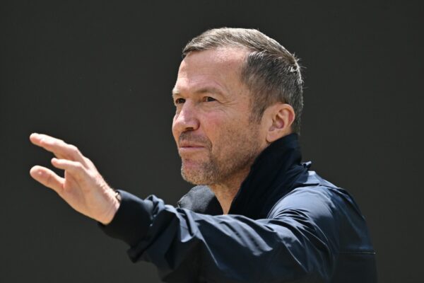 Rekordnationalspieler Lothar Matthäus war in Stuttgart beim Tennis zu Gast.