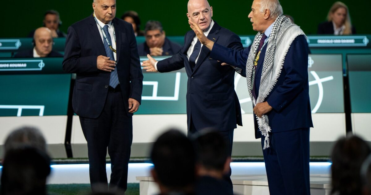 Trotz Akkreditierung für die Fußball-WM hat der Präsident des palästinensischen Fußballverbands