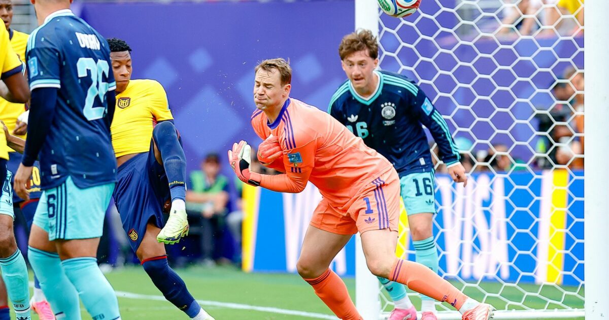 Manuel Neuer kommt gegen Ecuador nicht an den Ball