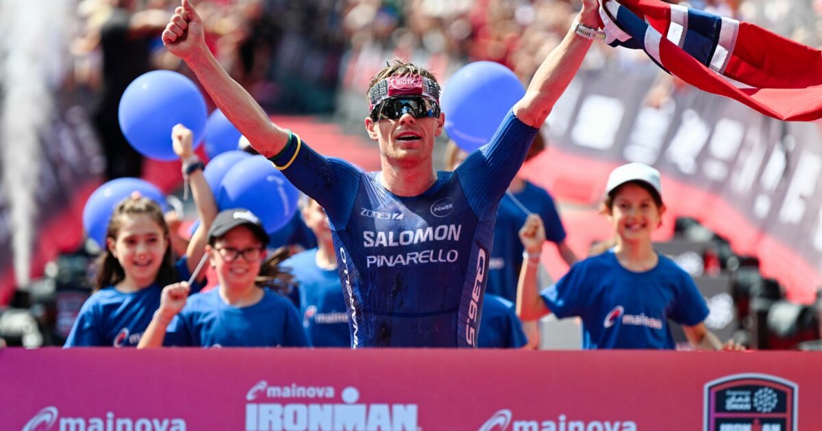 Der Norweger Casper Stornes jubelt in Frankfurt über den EM-Titel.