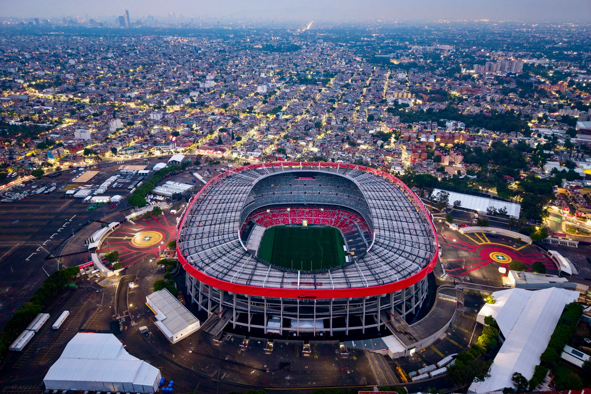 Ein Fußball-Tempel in über 2200 Metern überm Meer. (Archivbild)